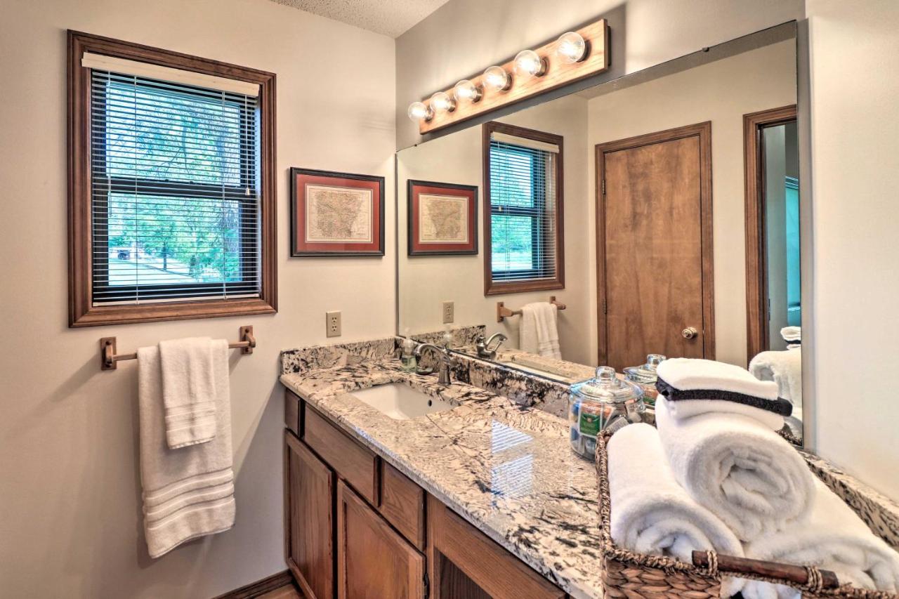 Private Norfork Home With Decks And River Access! Eksteriør bilde